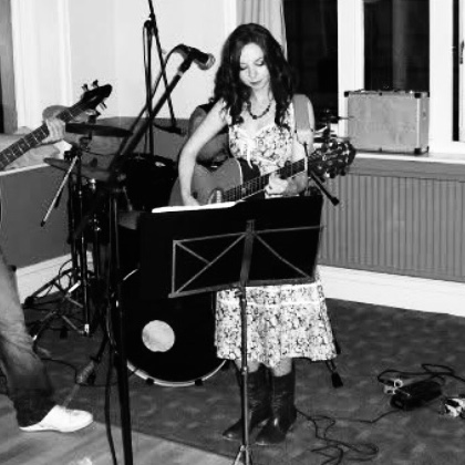 Jo singing in Ilfracombe, UK