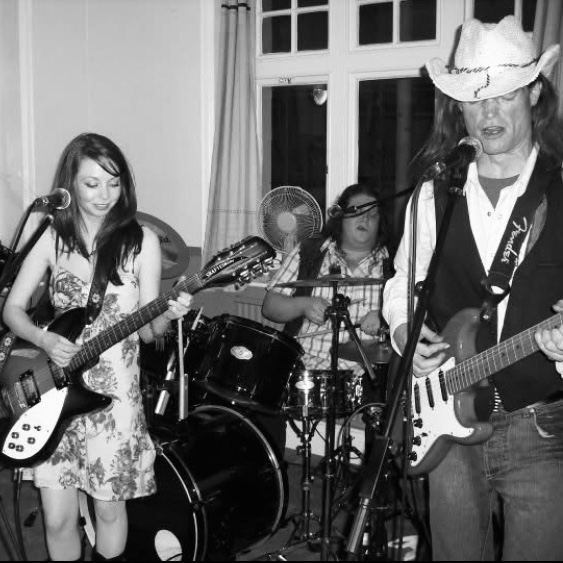 Jo with the Country Roads band